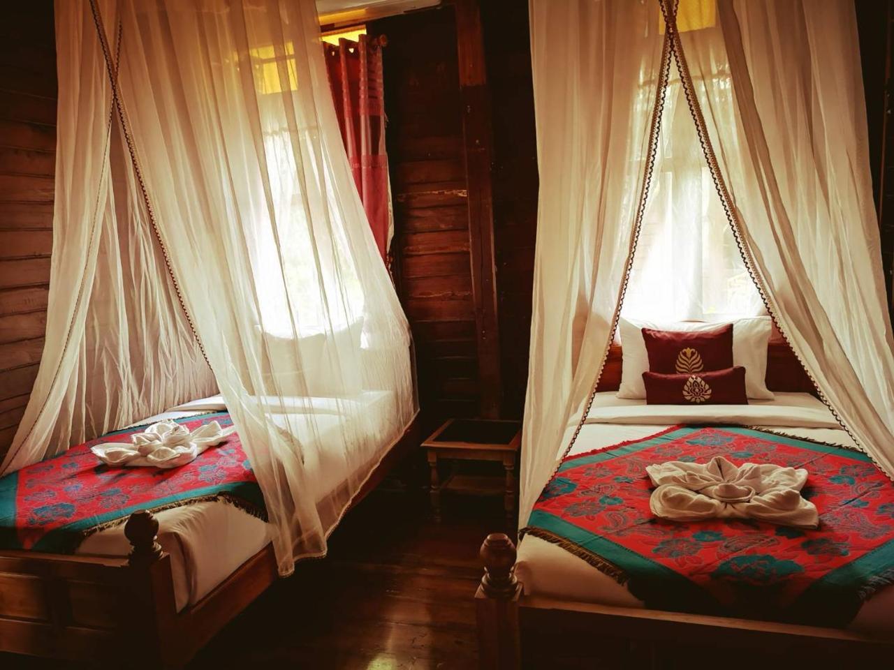 Baan Sithepaban Guesthouse 피차눌로크 외부 사진