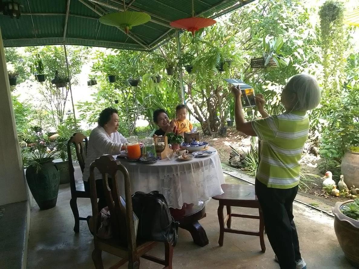 Baan Sithepaban Guesthouse 피차눌로크 외부 사진